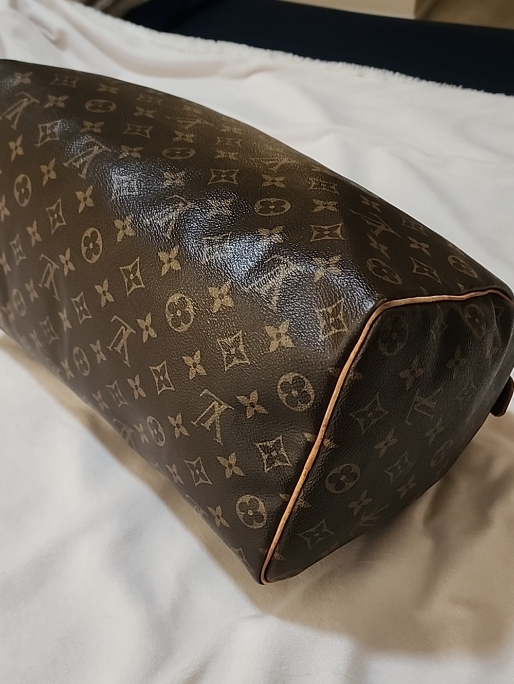 Louis Vuitton Monogram Canvas Speedy 35 Large Size - Picture 4 of 17
